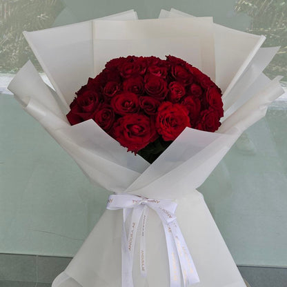 50 Red Roses